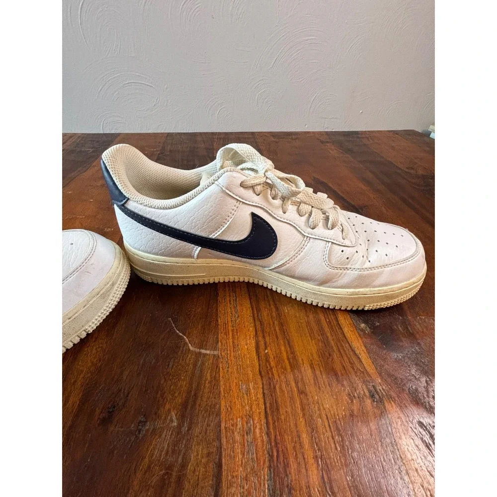 Nike Air Force 1‎ 07 Low Womens White Navy Gold Sneakers FZ6768-100 Size 9